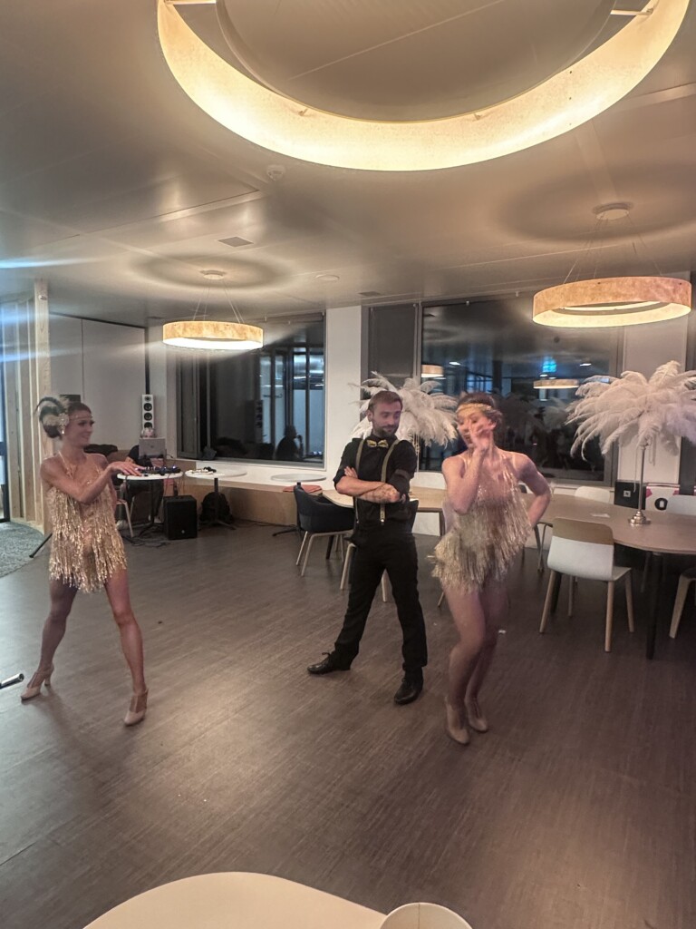 Soirée cabaret & voitures de collection